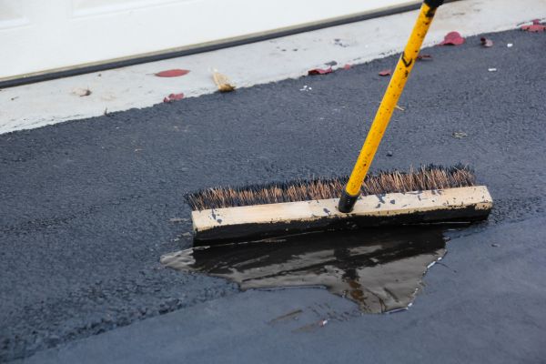 Road Sealing in Garner